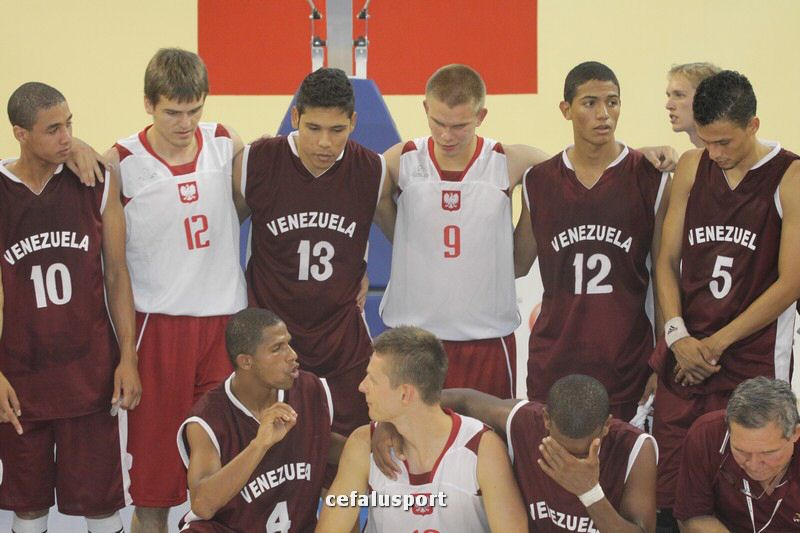 110919 basket 106_tn.jpg